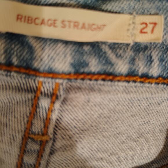 Levi’s Ribcage Straight Jeans-Sz 27x27- Light Blue Wash – High Rise – Button Fly - Picture 8 of 10